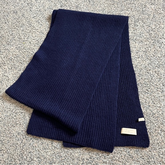 Sezane Accessories - Sezane Knit Scarf Navy